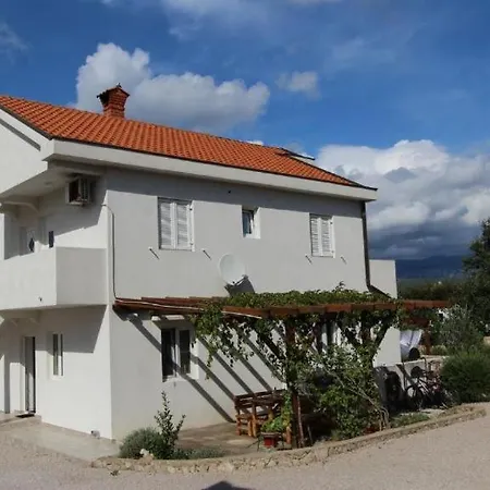 Kamenar 3 Apartment *